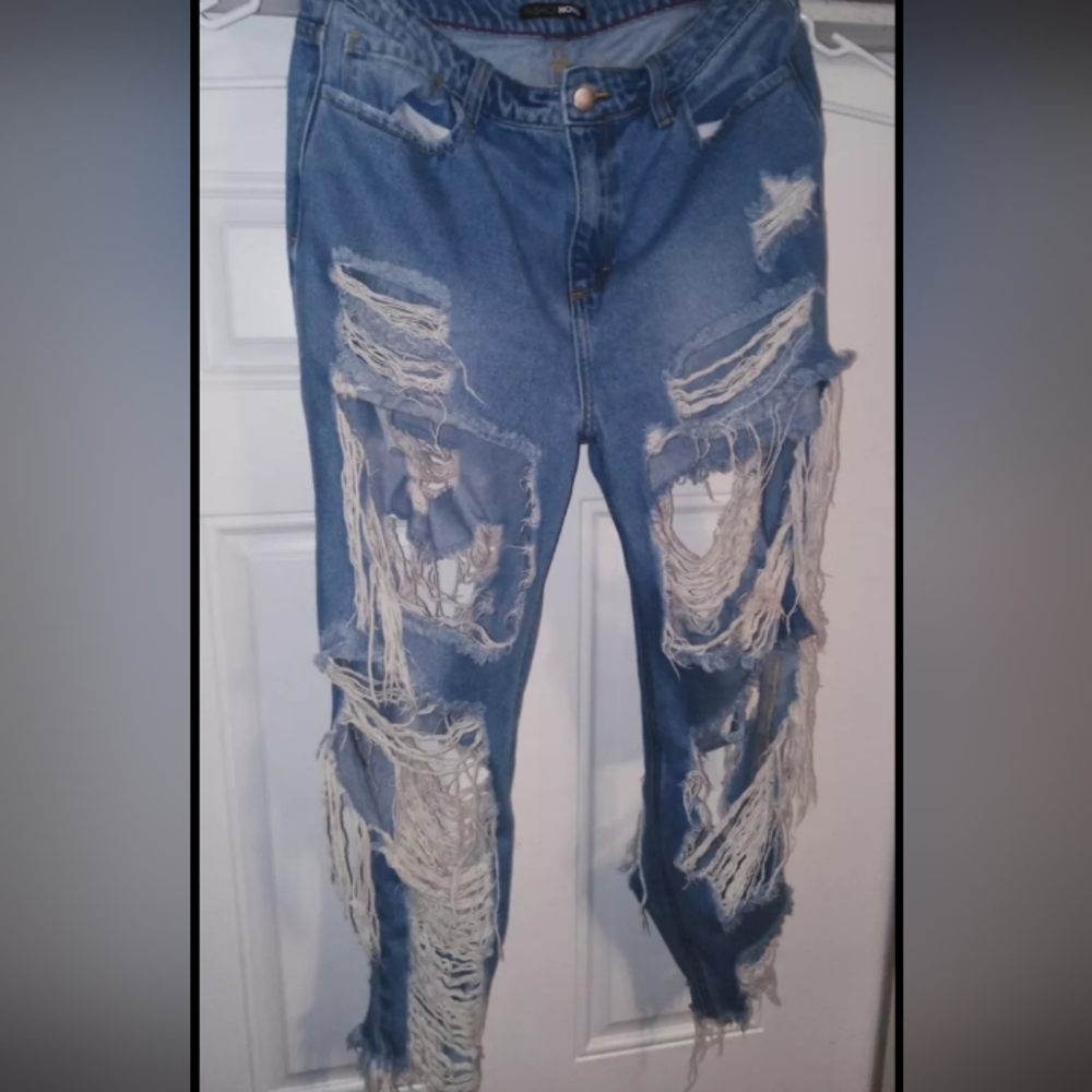 Ripped jeans
